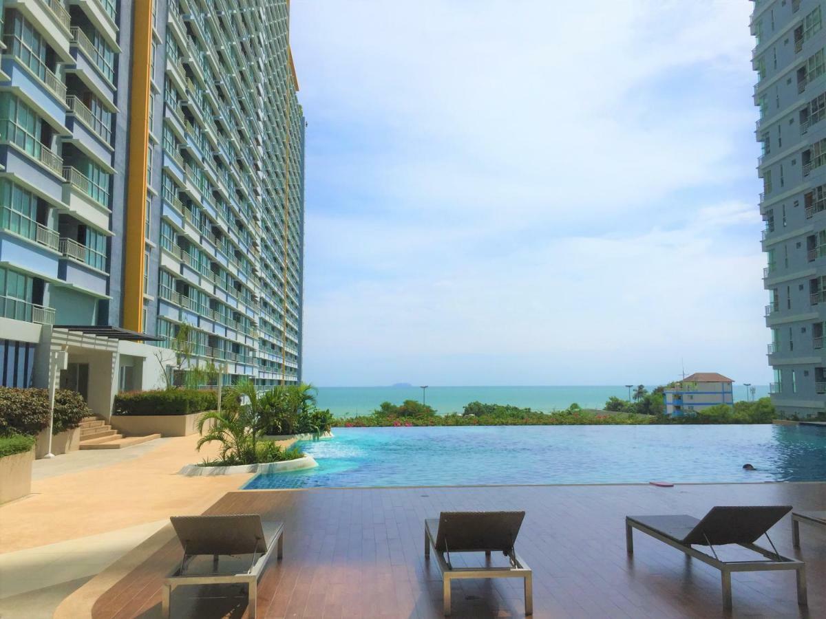 Cosy Lumpini Beachfront One Bedroom Jomtein Jomtien Beach Extérieur photo