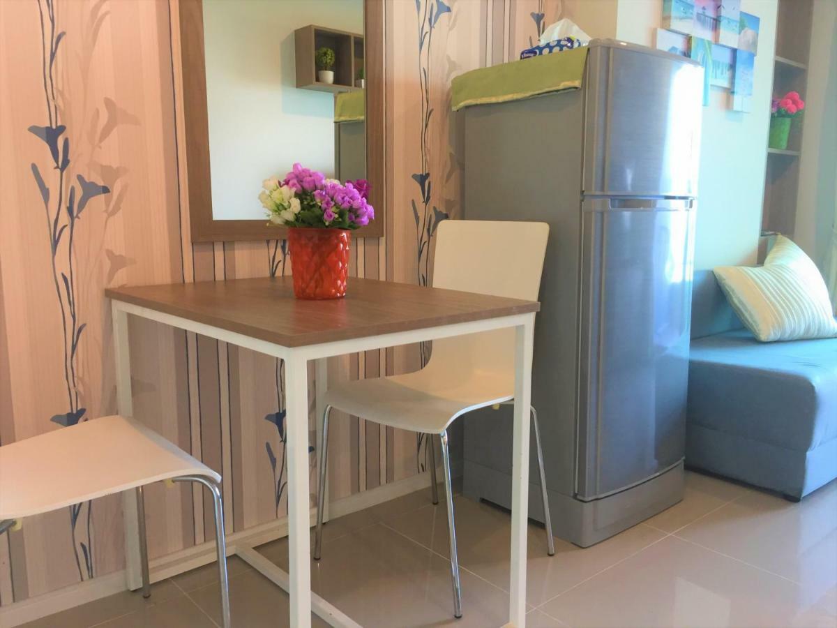 Cosy Lumpini Beachfront One Bedroom Jomtein Jomtien Beach Extérieur photo